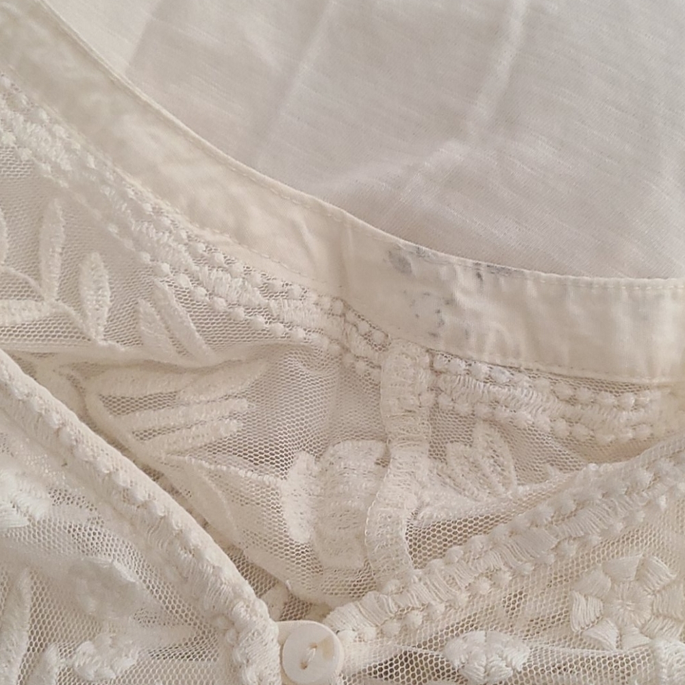 STYLE & Co Lace button down top‎ - Picture 6 of 8